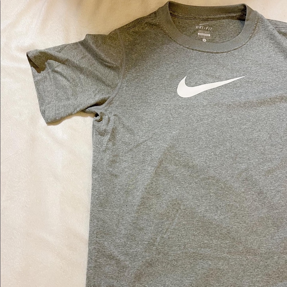 Nike Dri-Fit Tee - Picture 2 of 3